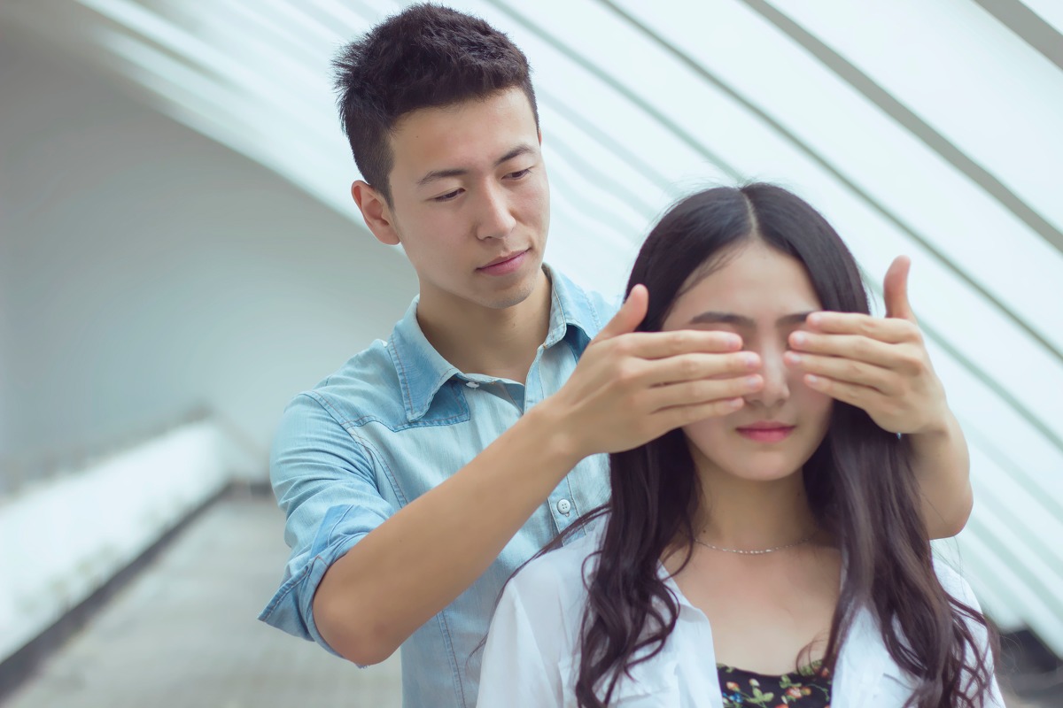 十二星座男這些行為是真的動心了